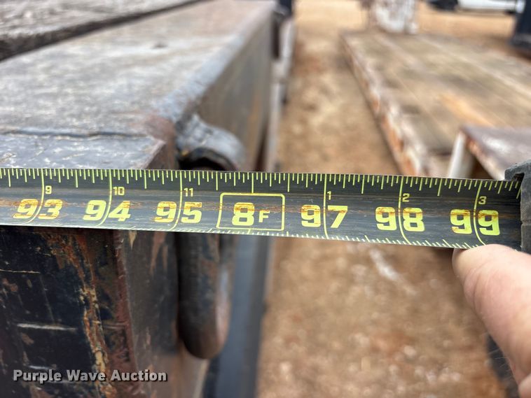 image for item EE0094 1976 Great Dane 5717GE extendable double drop deck equipment trailer