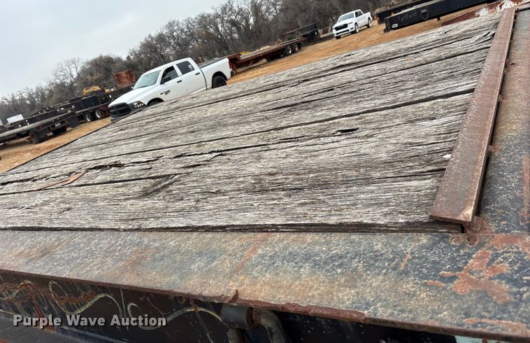 image for item EE0094 1976 Great Dane 5717GE extendable double drop deck equipment trailer