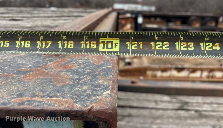 image for item EE0094 1976 Great Dane 5717GE extendable double drop deck equipment trailer