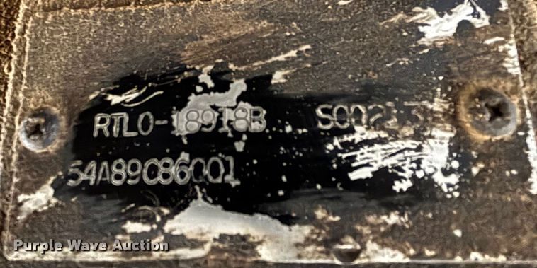 image for item EE1385 2000 Kenworth semi truck