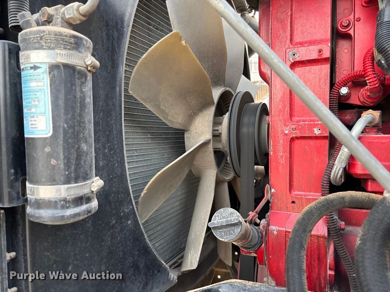 image for item EE1385 2000 Kenworth semi truck