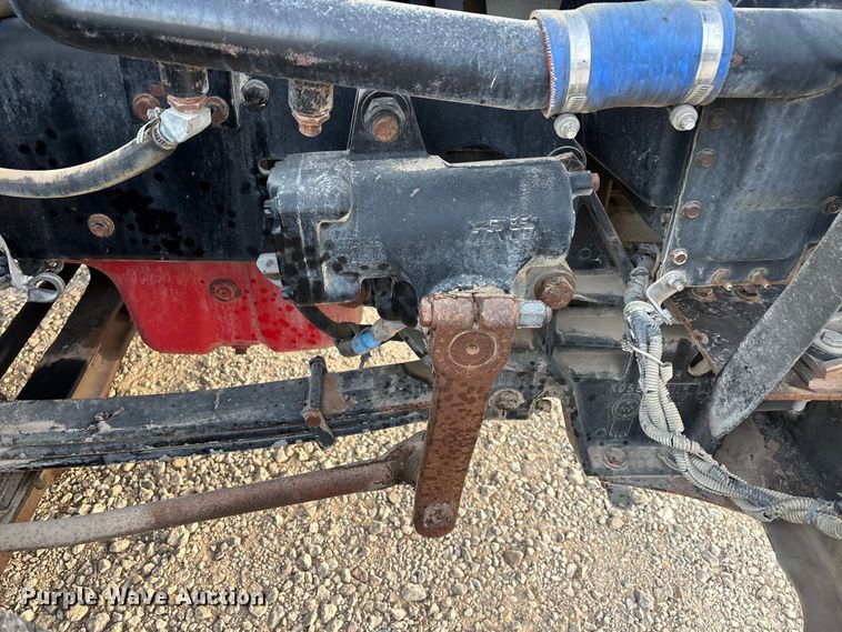 image for item EE1385 2000 Kenworth semi truck