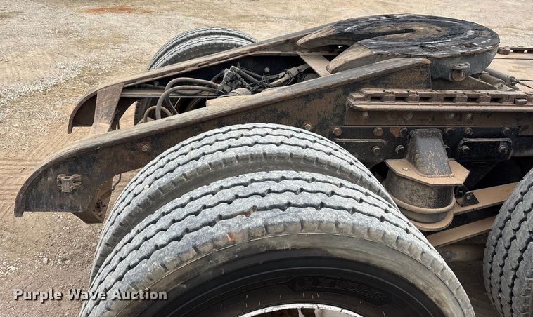 image for item EE1386 2006 Kenworth T800 