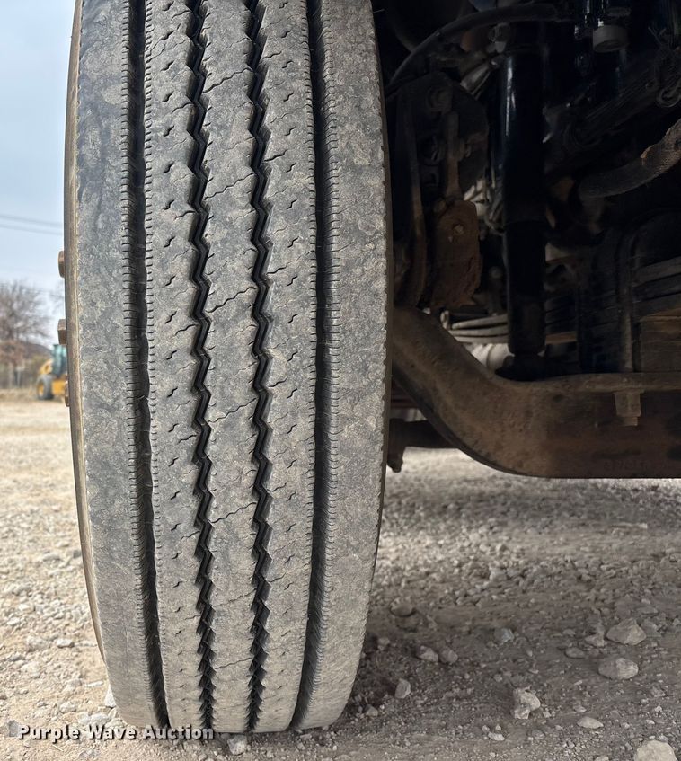 image for item EE1386 2006 Kenworth T800 