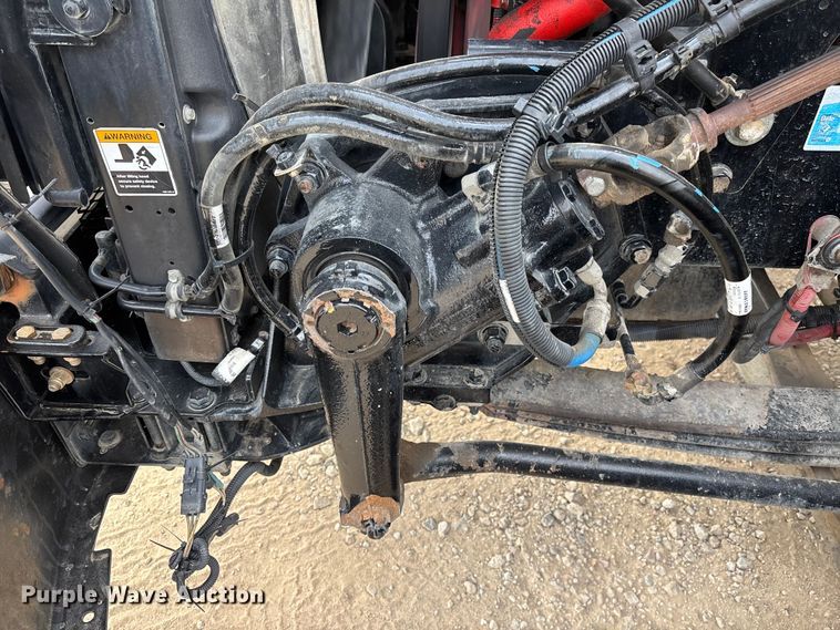 image for item EE1391 2015 Kenworth T800 semi truck