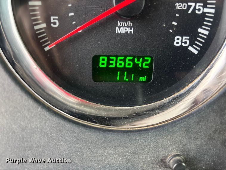 image for item EE1392 2014 Kenworth W900 semi truck