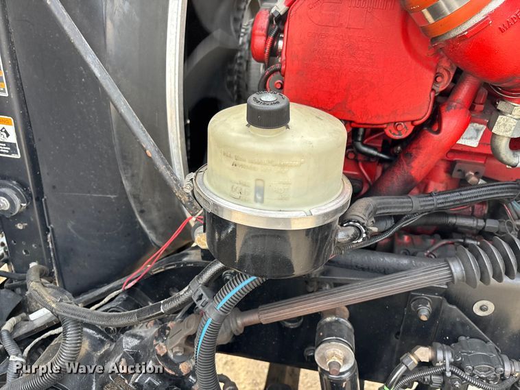 image for item EE1392 2014 Kenworth W900 semi truck