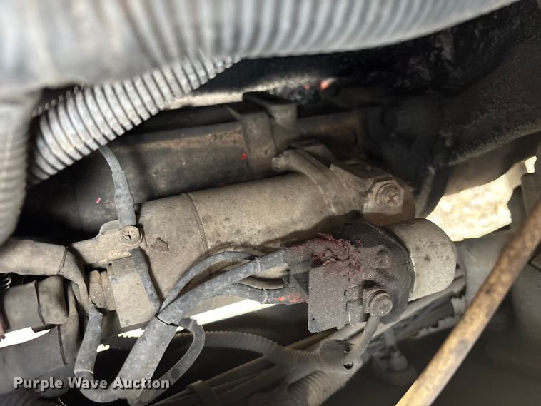 image for item EE1392 2014 Kenworth W900 semi truck