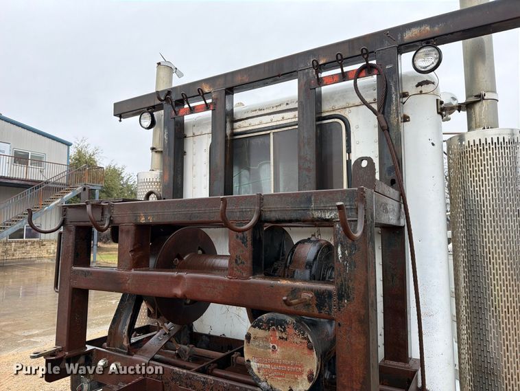 image for item EE1393 1982 Peterbilt 359 winch truck