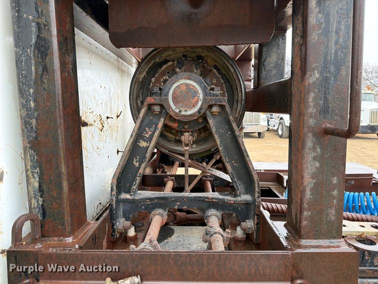 image for item EE1393 1982 Peterbilt 359 winch truck