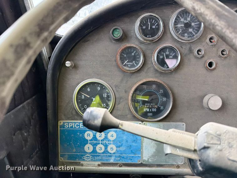 image for item EE1393 1982 Peterbilt 359 winch truck