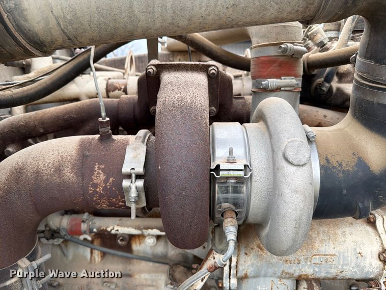 image for item EE1393 1982 Peterbilt 359 winch truck