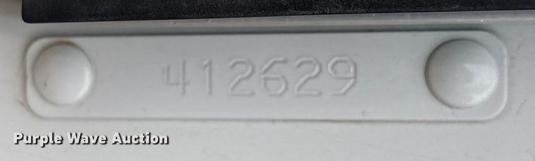 image for item EE1394 2014 Kenworth T800 semi truck