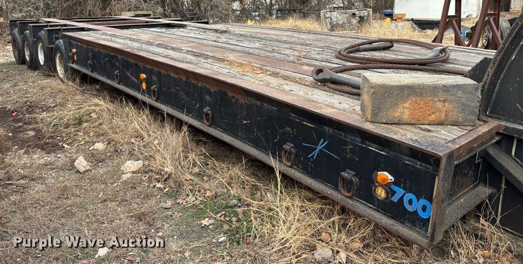 image for item EE1398 1976 Talbert flatbed trailer