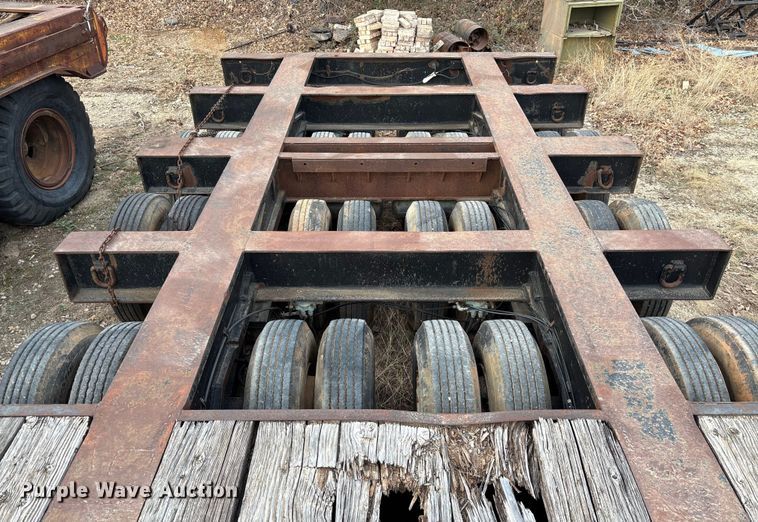 image for item EE1398 1976 Talbert flatbed trailer