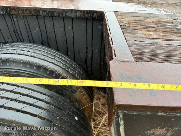 image for item EE1398 1976 Talbert flatbed trailer