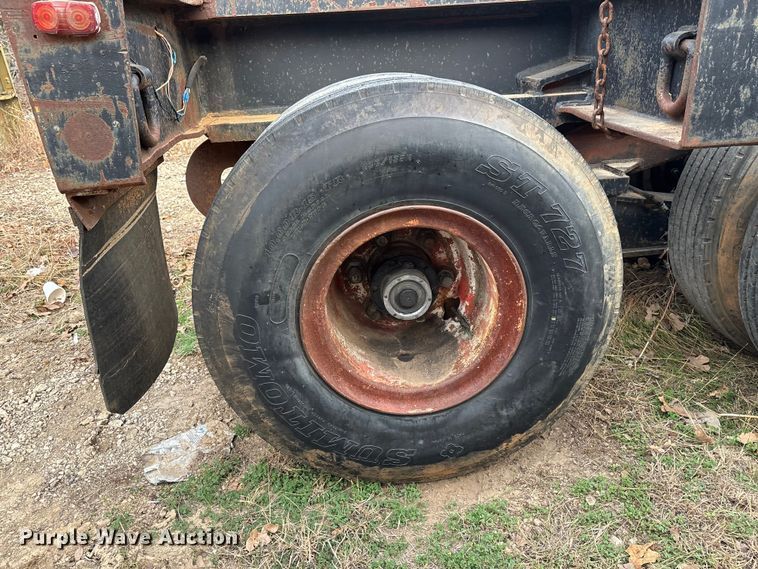 image for item EE1398 1976 Talbert flatbed trailer