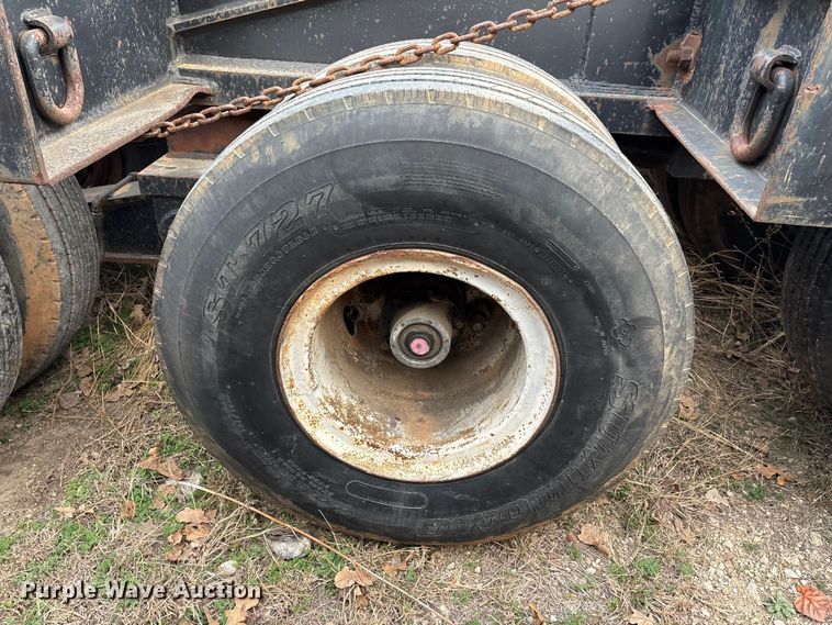image for item EE1398 1976 Talbert flatbed trailer