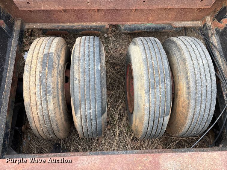 image for item EE1398 1976 Talbert flatbed trailer