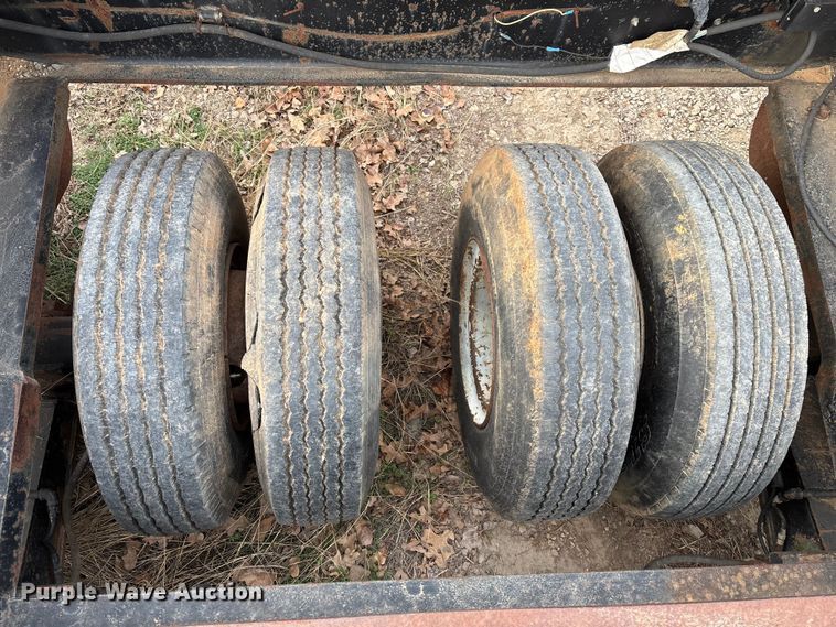 image for item EE1398 1976 Talbert flatbed trailer