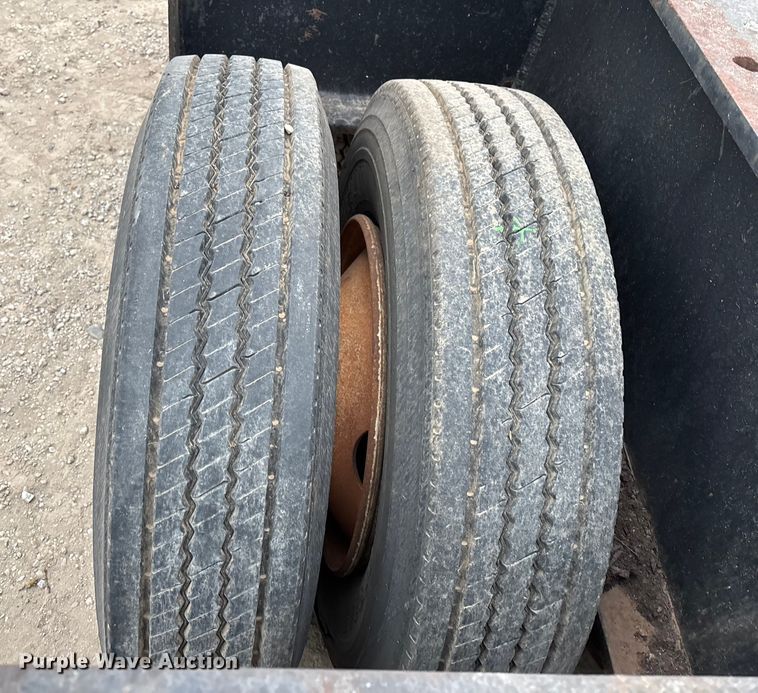 image for item EE1398 1976 Talbert flatbed trailer