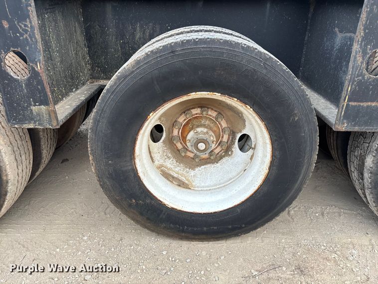 image for item EE1398 1976 Talbert flatbed trailer