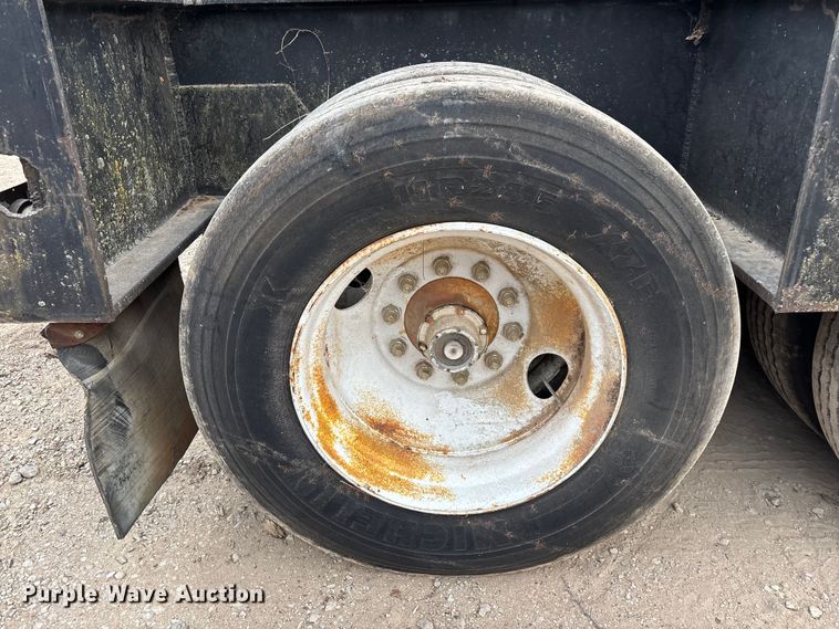 image for item EE1398 1976 Talbert flatbed trailer