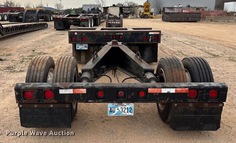 image for item EE1400 1983 Siebert low boy beam trailer