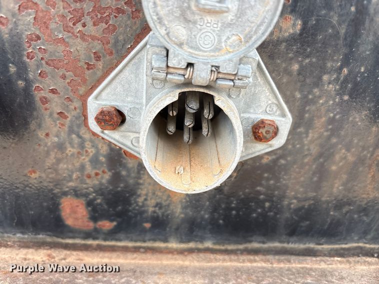 image for item EE1400 1983 Siebert low boy beam trailer