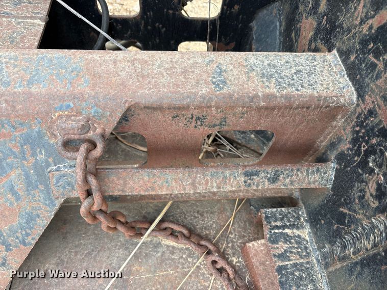 image for item EE1400 1983 Siebert low boy beam trailer