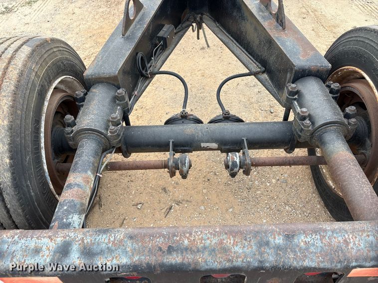 image for item EE1400 1983 Siebert low boy beam trailer