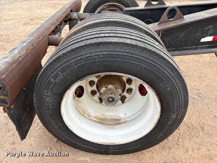 image for item EE1400 1983 Siebert low boy beam trailer