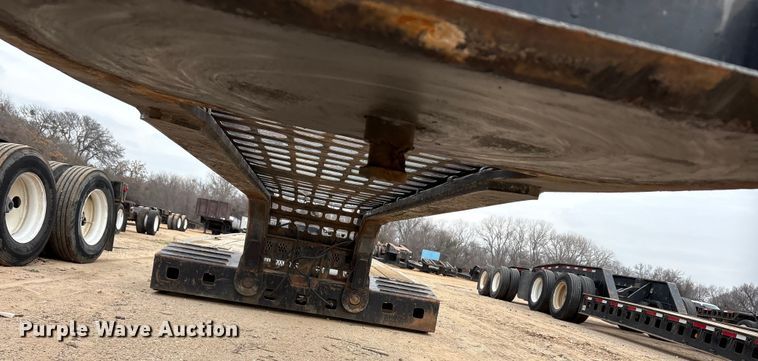 image for item EE1402 1986 Siebert lowboy equipment trailer