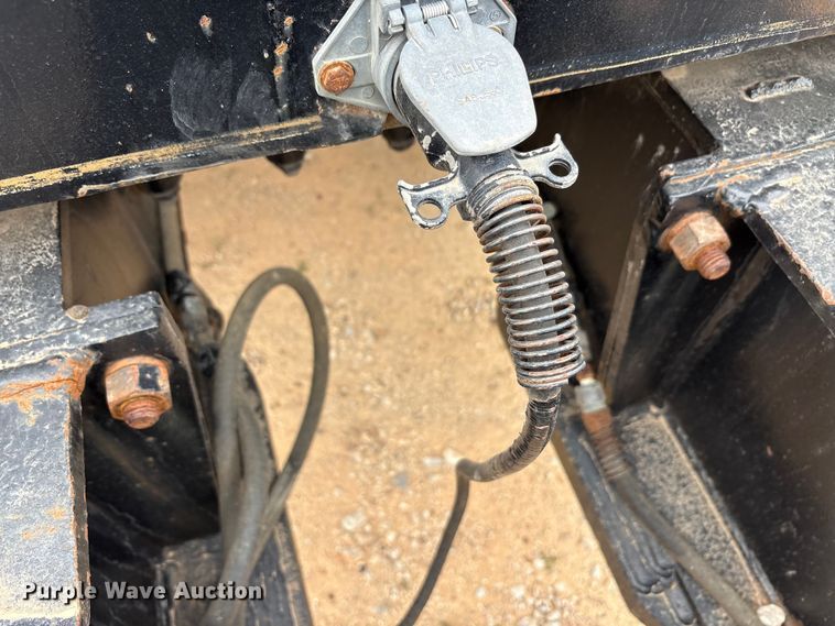 image for item EE1402 1986 Siebert lowboy equipment trailer