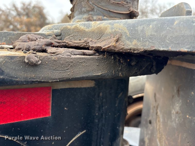 image for item EE1402 1986 Siebert lowboy equipment trailer