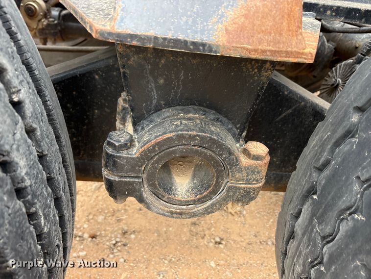 image for item EE1402 1986 Siebert lowboy equipment trailer