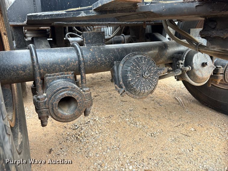 image for item EE1402 1986 Siebert lowboy equipment trailer