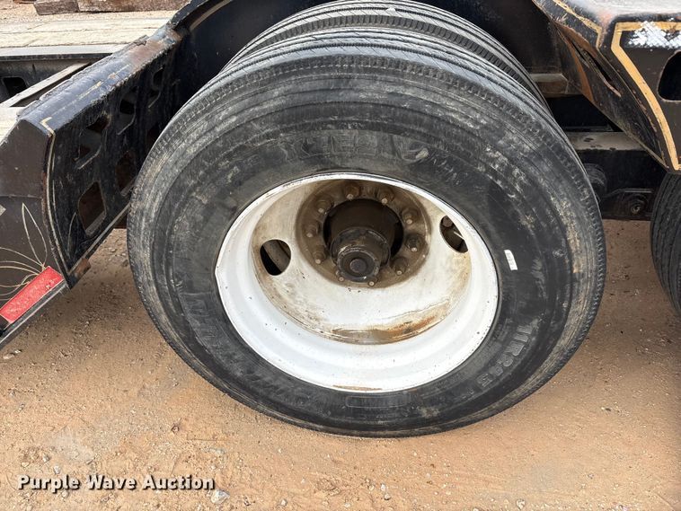 image for item EE1402 1986 Siebert lowboy equipment trailer