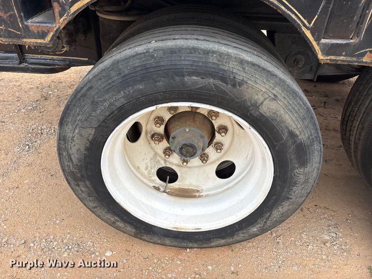 image for item EE1402 1986 Siebert lowboy equipment trailer