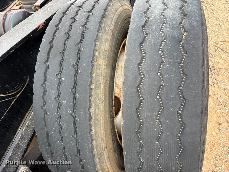 image for item EE1402 1986 Siebert lowboy equipment trailer