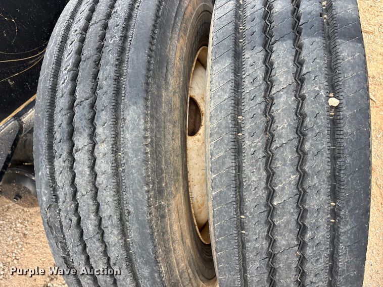 image for item EE1402 1986 Siebert lowboy equipment trailer