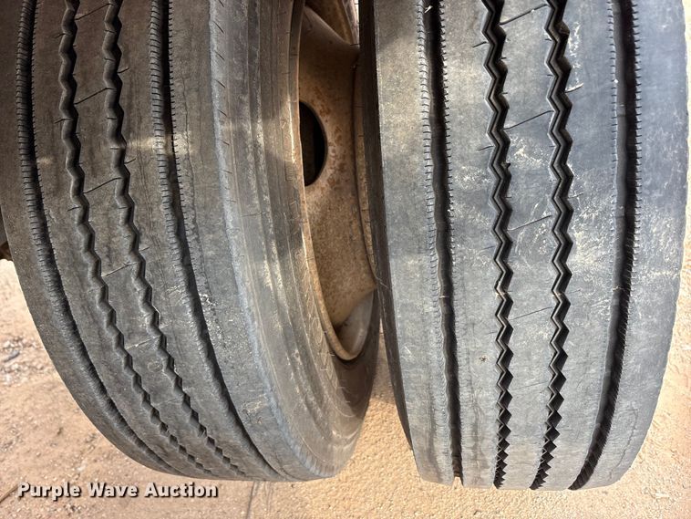 image for item EE1402 1986 Siebert lowboy equipment trailer