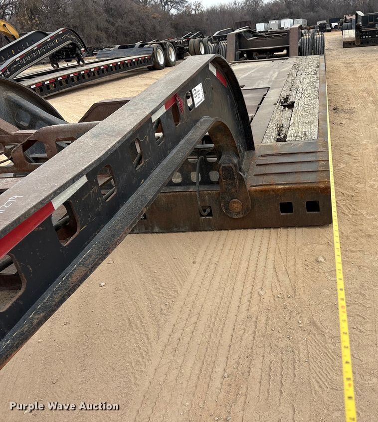 image for item EE1403 1883 Siebert 80T9A16WR lowboy equipment trailer