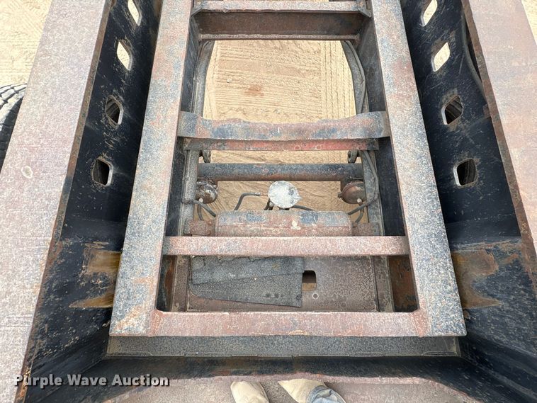 image for item EE1403 1883 Siebert 80T9A16WR lowboy equipment trailer