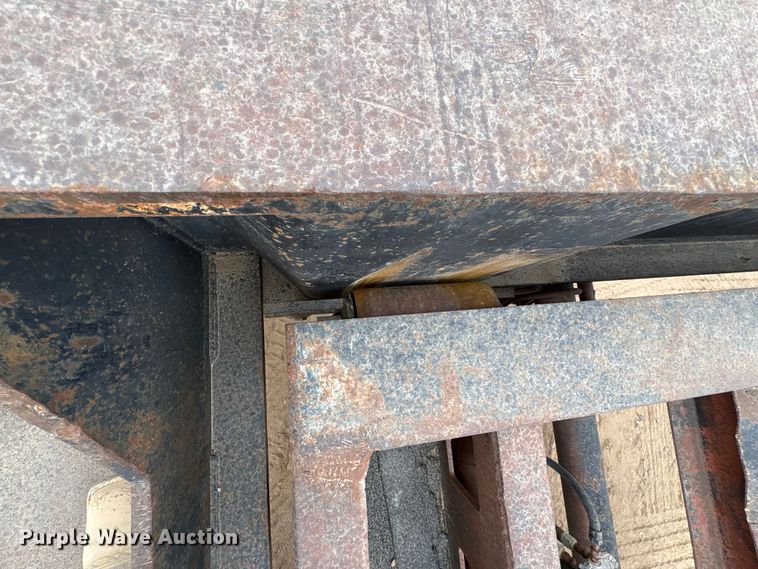 image for item EE1403 1883 Siebert 80T9A16WR lowboy equipment trailer