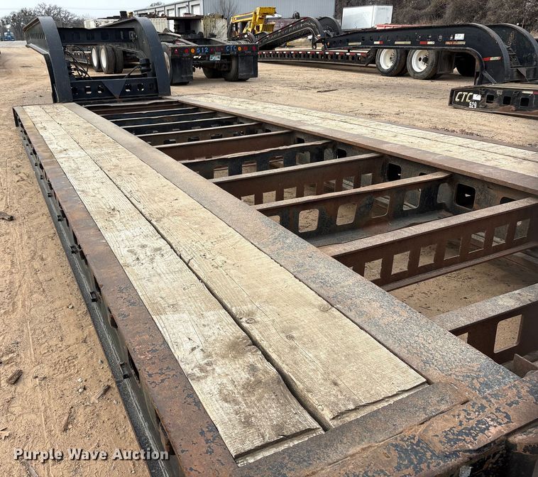image for item EE1404 1982 Siebert lowboy equipment trailer
