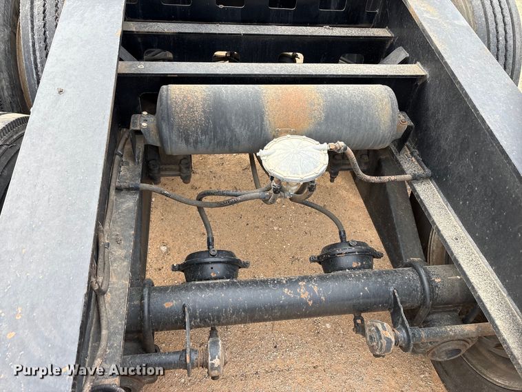 image for item EE1404 1982 Siebert lowboy equipment trailer