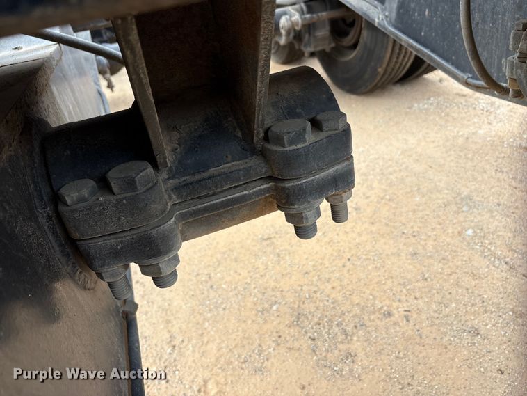 image for item EE1404 1982 Siebert lowboy equipment trailer