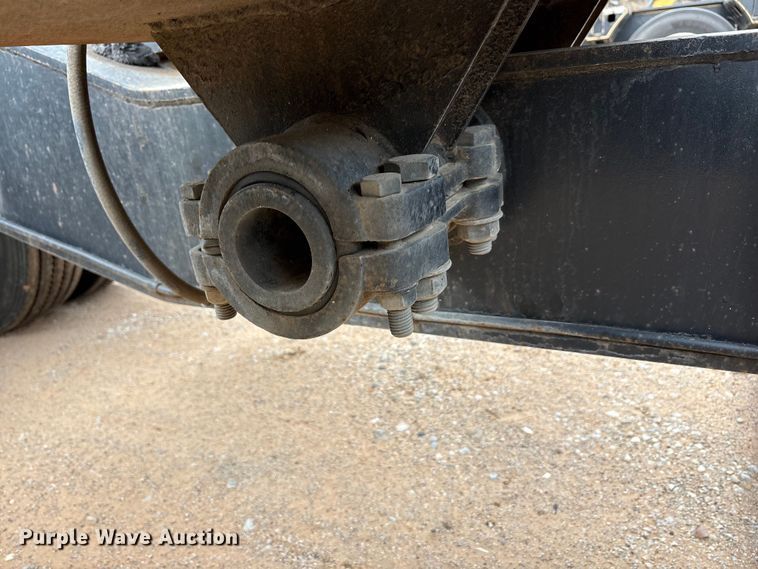 image for item EE1404 1982 Siebert lowboy equipment trailer