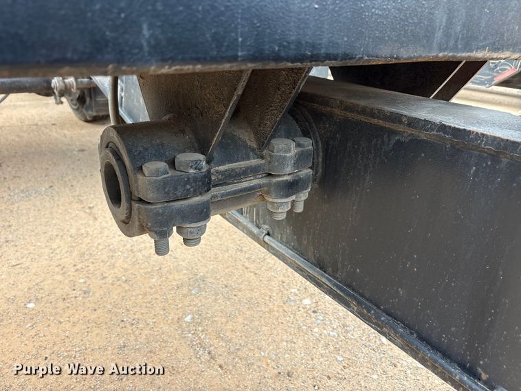 image for item EE1404 1982 Siebert lowboy equipment trailer